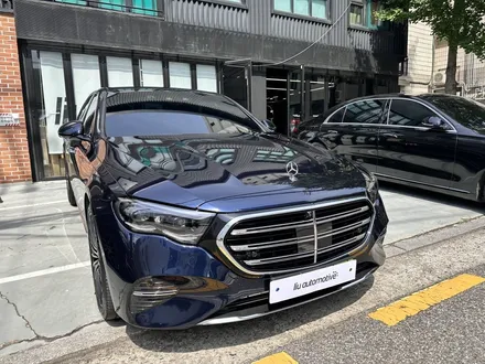 벤츠 W214 E클래스 4D 부메스터 익스클루시브