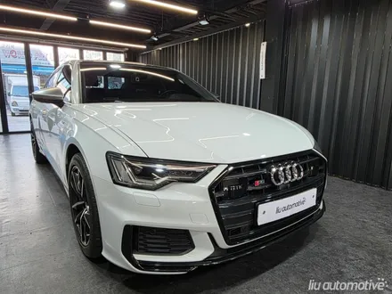 아우디 A6 C8 매트릭스 타입 헤드라이트 + 테일램프 라인 교체.