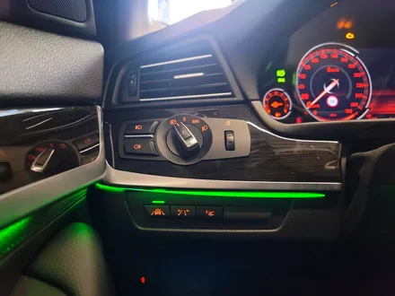 BMW F10 5시리즈 리츠 스마트 엠비언트 패키지. 이제는 필수, 실내 엠비언트.