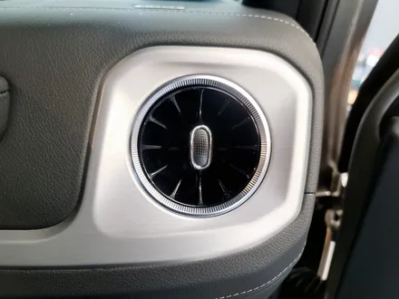 벤츠 G400d 신형 지바겐 엠비언트 송풍구 세트. G바겐에도 엠비언트를.