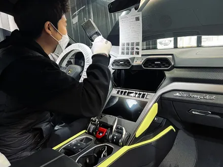 람보르기니 우루스 신차검수 + 가죽코팅 + 생활보호 PPF. 신차에 필요한 모든 시공!