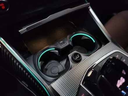 BMW G23 4시리즈 컵홀더 엠비언트 + 기어패널 엠비언트 확장.
