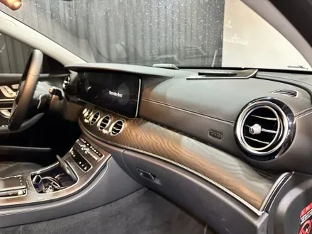 벤츠 E250 엠비언트 패키지 송풍구 트위터 E클래스 2023.