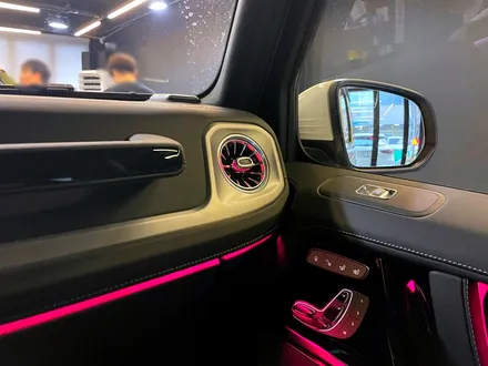 벤츠 G63 AMG 엠비언트 터빈 송풍구 세트. 후석까지 완벽한 엠비언트 송풍구.