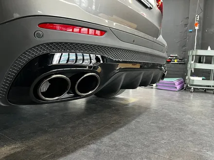 벤츠 GLB 45AMG 컨버전 디퓨저 세트. AMG 컨버전 시공 추천.