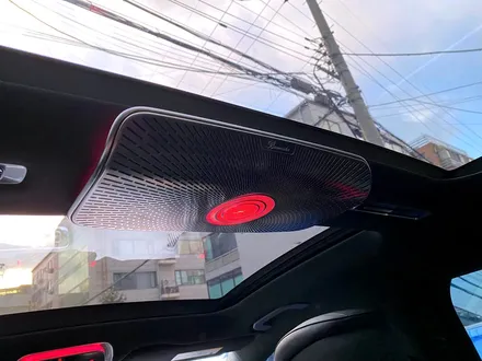 벤츠 W223 S클래스 천장 부메스터 + 액티브엠비언트. 천장 부메스터의 매력.