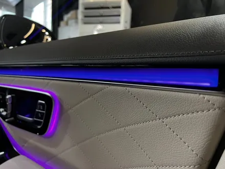 벤츠 W223 S400d S클래스 숏바디 액티브엠비언트. S클래스 엠비언트 시공.