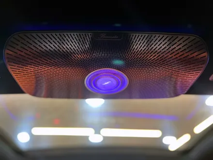 벤츠 W223 S클래스 순정 4D 전동 부메스터 스피커 + 천장 엠비언트 연동 패키지.