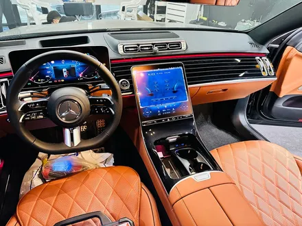 벤츠 W223 S클래스 액티브엠비언트 + 부메스터 + 천장부메스터.