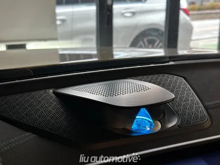 BMW i4 엠비언트 풀패키지 (업다운 + 회오리 + 도어라인 + 스피커). / 서울 서초