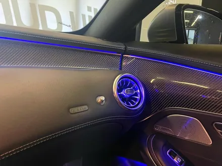 벤츠 W222 S63 AMG 쿠페 송풍구 터빈 엠비언트. 엠비언트 송풍구로 인테리어 드레스업.