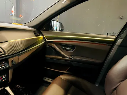 BMW F10 5시리즈 리츠 스마트 엠비언트 2세대. 업그레이드 된 2세대 엠비언트.