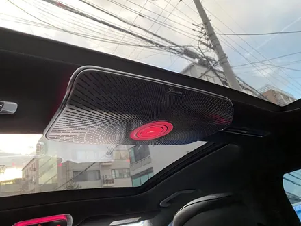 벤츠 W223 S클래스 천장 부메스터 + 액티브엠비언트. 천장 부메스터의 매력.