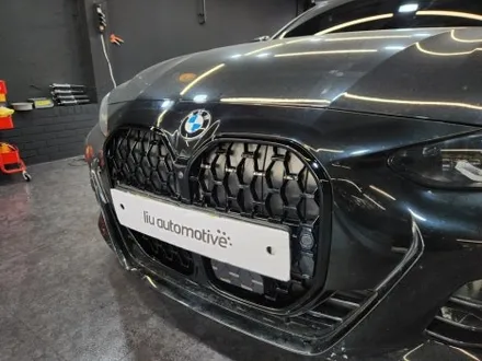 BMW G23 4시리즈 블랙팩 키드니그릴 교체.