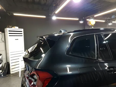 BMW X3 교체식 스포일러 + 기어패널 엠비언트 G01.