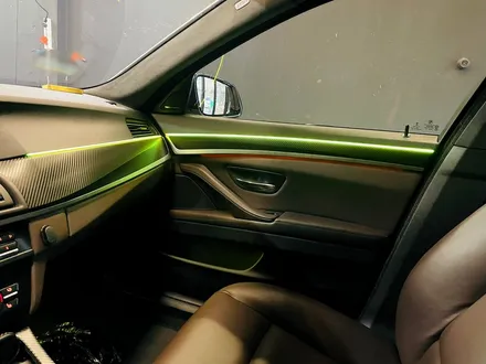 BMW F10 5시리즈 리츠 스마트 엠비언트 2세대. 업그레이드 된 2세대 엠비언트.