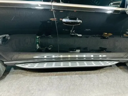 벤츠 GLE 53AMG 전동 사이드스텝.