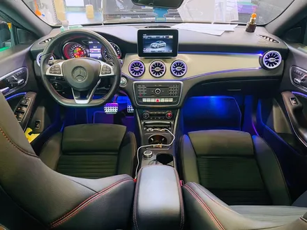 벤츠 C117 CLA250 리츠 스마트 엠비언트 풀세트. 리츠 스마트 엠비언트와 터빈 송풍구로 드레스업.