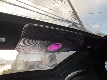 벤츠 W223 S클래스 천장 부메스터 + 액티브엠비언트. 천장 부메스터의 매력.