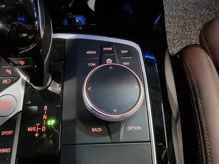 BMW G01 X3 LCI 크리스탈 패키지.