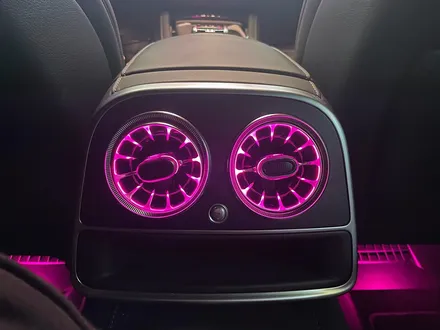 벤츠 W222 S63 AMG 쿠페 송풍구 터빈 엠비언트. 엠비언트 송풍구로 인테리어 드레스업.