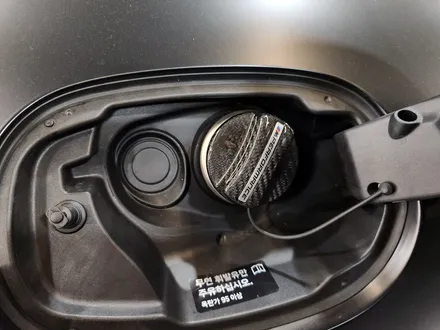 BMW G16 8시리즈 그란쿠페 카본 디퓨저 + 퍼포먼스 카본 주유구 커버 + 퍼포먼스 핸들 카본.