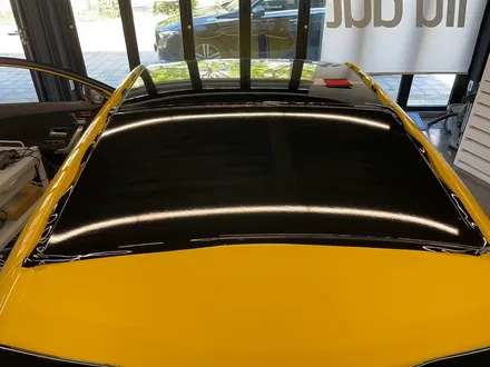 벤츠 A45 AMG 루프스킨 + 인테리어 튜닝 패키지. 부메스터 + AMG 핸들 + AMG 대쉬보드 패널 + 후석 송풍구.