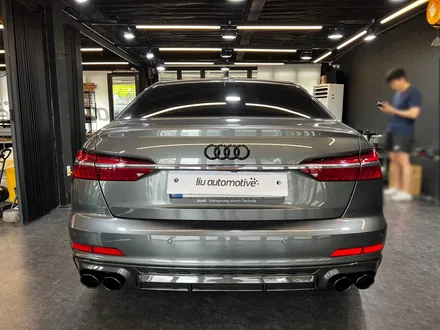 아우디 A6 C8 RS6 그릴 + 안개등 + 디퓨저 + 블랙팩 세트.