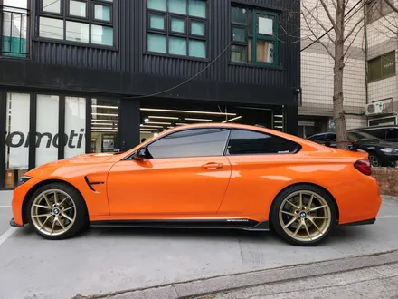 BMW M4 랩핑 - 오렌지 컬러