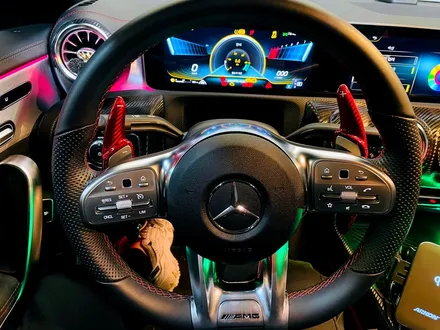 벤츠 C118 CLA 엠비언트 AMG 패키지. 미드레인지 스피커 + AMG 바 엠비언트 + AMG 핸들커버.