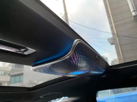 벤츠 W223 S클래스 천장 부메스터 + 액티브엠비언트. 천장 부메스터의 매력.