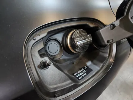 BMW G16 8시리즈 그란쿠페 카본 디퓨저 + 퍼포먼스 카본 주유구 커버 + 퍼포먼스 핸들 카본.