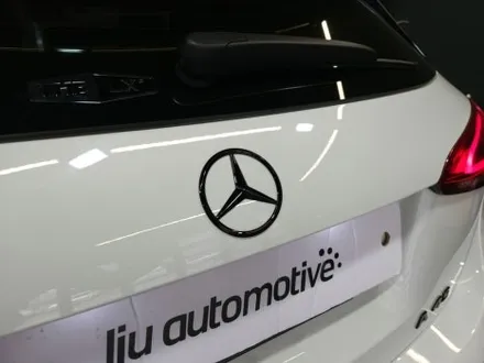 벤츠 A45 AMG 디퓨저 립 + 블랙팩 엠블럼 교체.