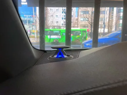 아우디 A7 55TFSI 업다운 전동 트위터 세트.
