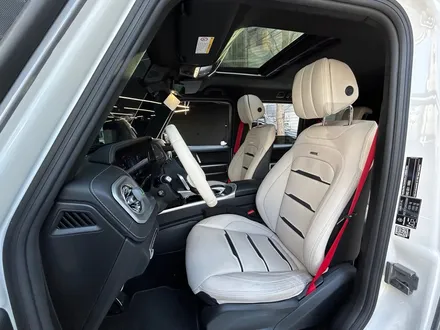 벤츠 G63 AMG 순정 베이지 시트 교체 작업 지바겐.