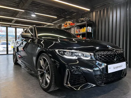 BMW 신형 3시리즈 투어링 워크인 젠틀맨 스위치 설치. 워크인 스위치 시공으로 한결 편리하게.
