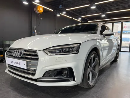 아우디 A5 RS그릴 컨버전 교체 RS5. RS 그릴로 변화된 모습.