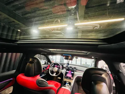 벤츠 W206 C클래스 4D 부메스터 + 천장 부메스터 엠비언트 연동.