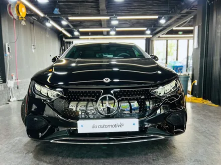 벤츠 EQE 세로그릴 시공 작업 EQE300.