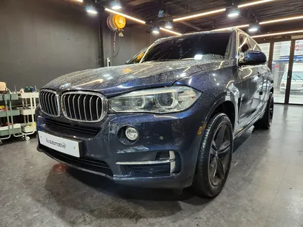 BMW F15 X5 오버휀다 휠하우스 트림 교체하기.