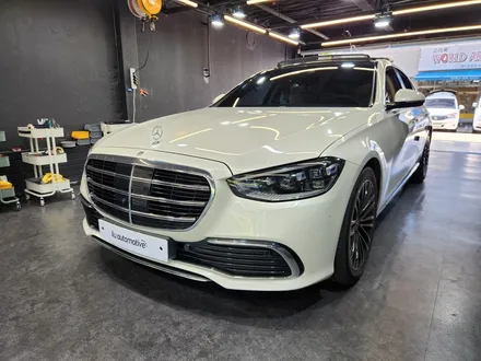벤츠 W223 S클래스 숏바디 액티브 엠비언트 + 부메스터.