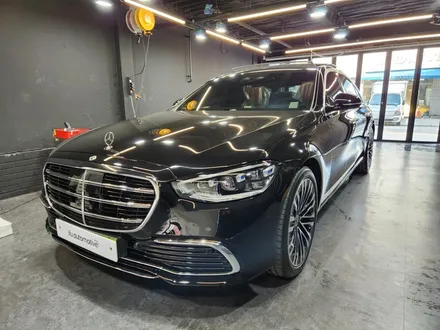 벤츠 W223 S클래스 액티브 엠비언트 + 미드레인지 + 피아노트림 + 4D부메스터