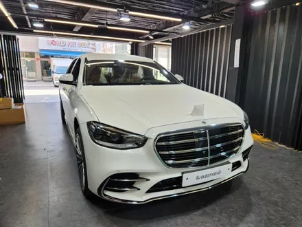 벤츠 2024 S클래스 액티브 엠비언트 + 부메스터 + 피아노트림 패키지