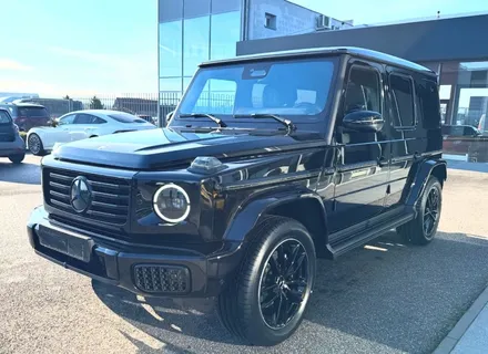 벤츠 G450d 나이트패키지 블랙 엠블럼 교체 작업 페이스리프트.