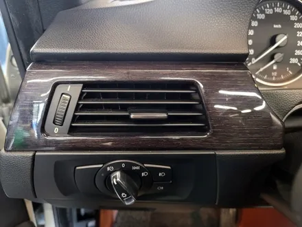 BMW E93 M3 리츠 스마트 엠비언트. 변화가 필요한 차에 필수 시공.