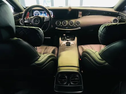 벤츠 W222 S63 AMG 송풍구 터빈 엠비언트. 엠비언트 송풍구로 인테리어 드레스업.