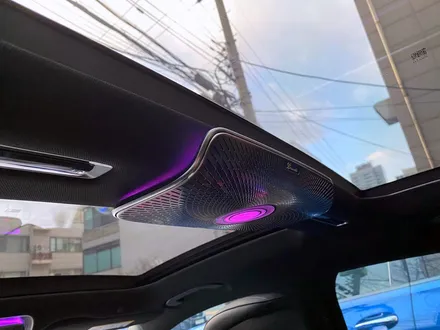 벤츠 W223 S클래스 천장 부메스터 + 액티브엠비언트. 천장 부메스터의 매력.
