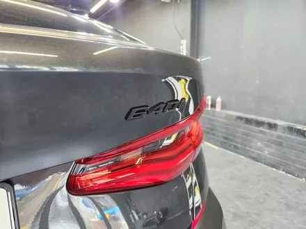 BMW 6GT 블랙팩 크롬죽이기 그릴 + 머플러 + 윈도우트림 + 엠블럼.
