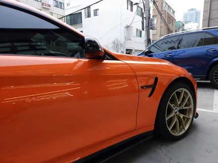 BMW M4 랩핑 - 오렌지 컬러