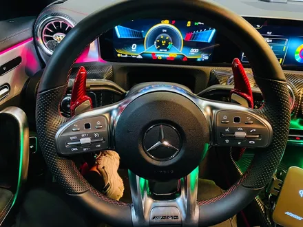 벤츠 C118 CLA 엠비언트 AMG 패키지. 미드레인지 스피커 + AMG 바 엠비언트 + AMG 핸들커버.